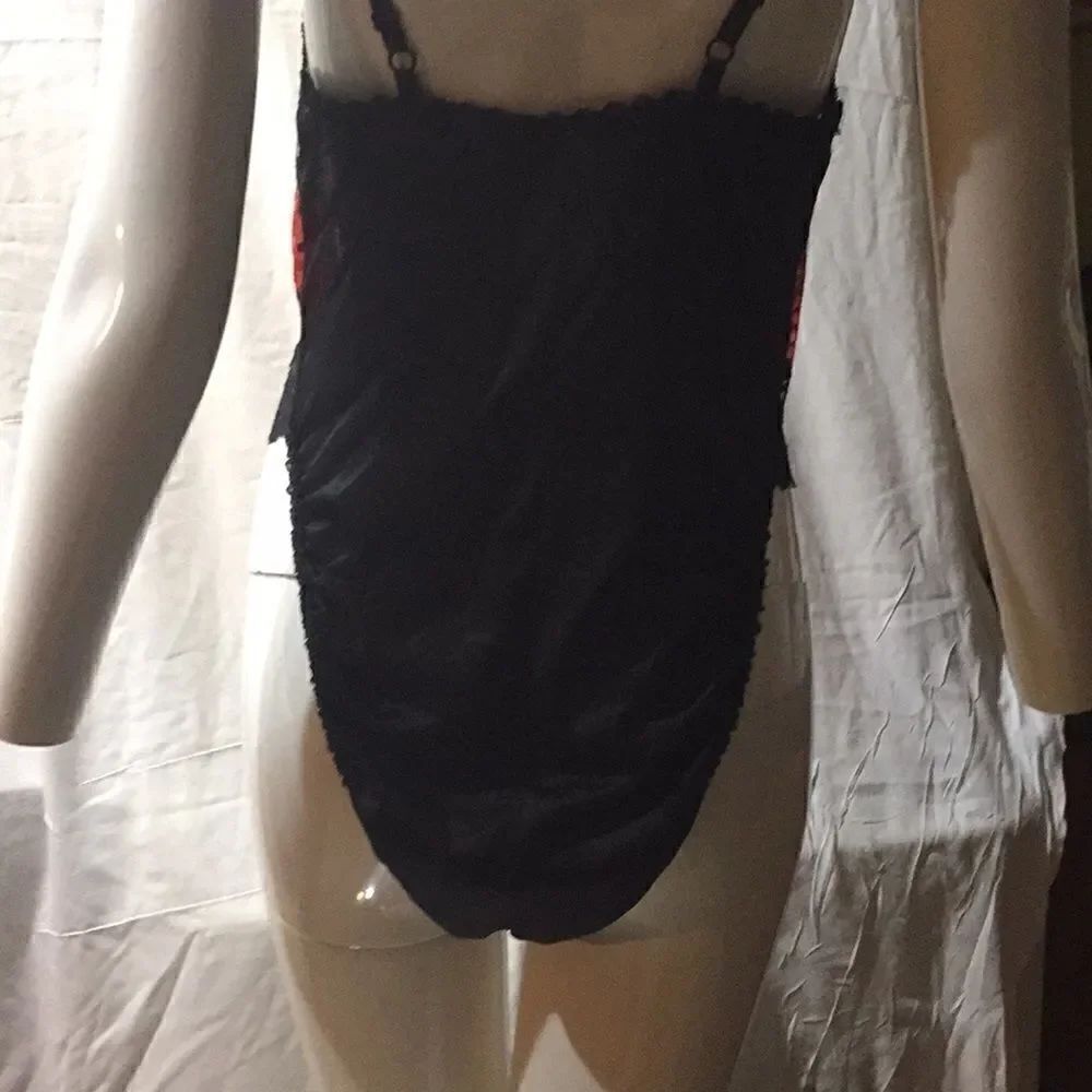 Intimate Moods Lingerie   - Picture 4 of 6